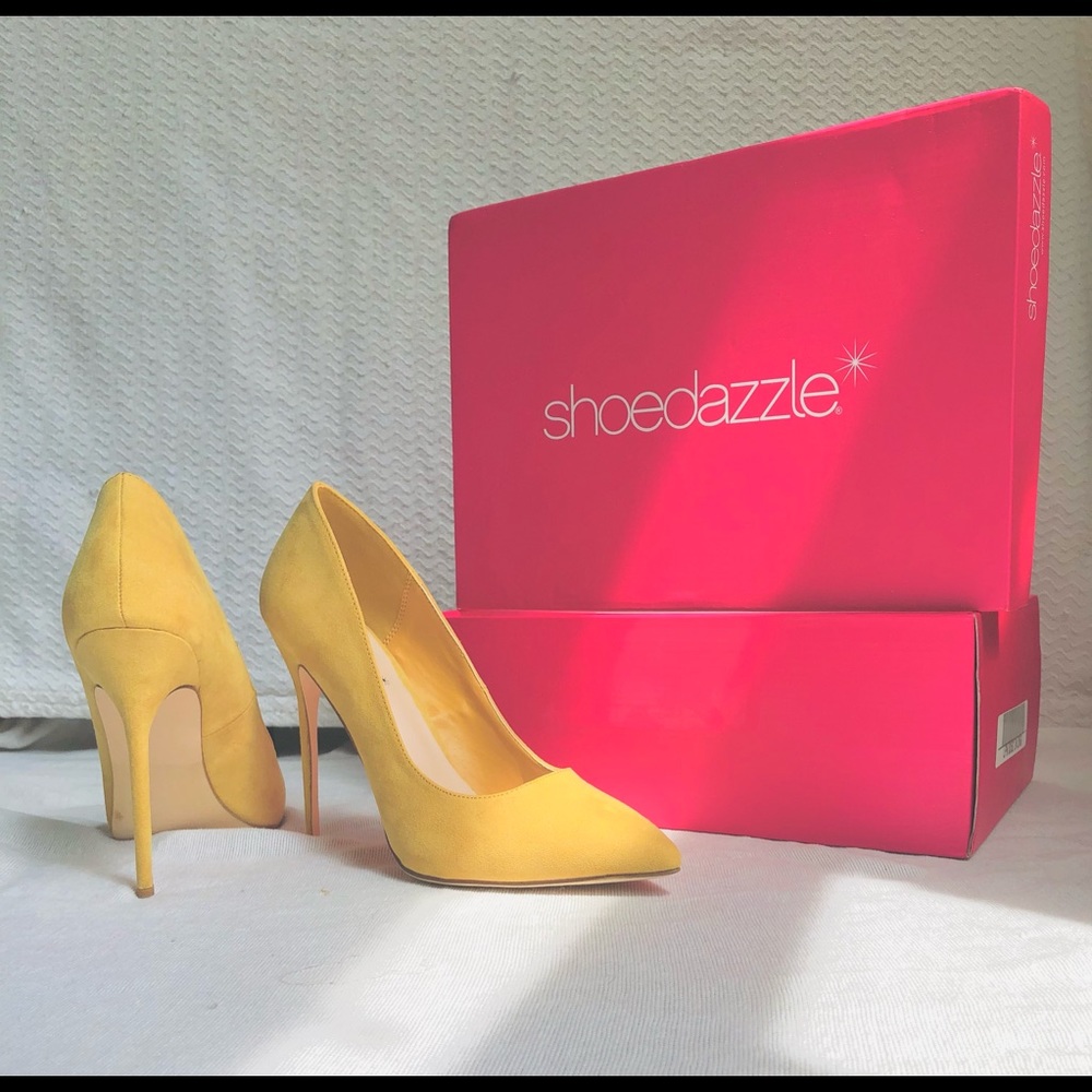 “VERAH” Mustard yellow faux suede pumps with 4.75” heel. NEW/NEVER WORN